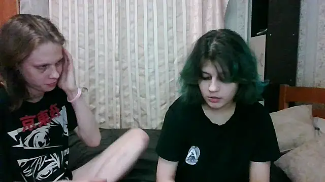 Snapshot of Crystal_Love_Porn chatting on March 9, 9:57 pm Crystal Love Porn online show from March 9, 9:57 pm