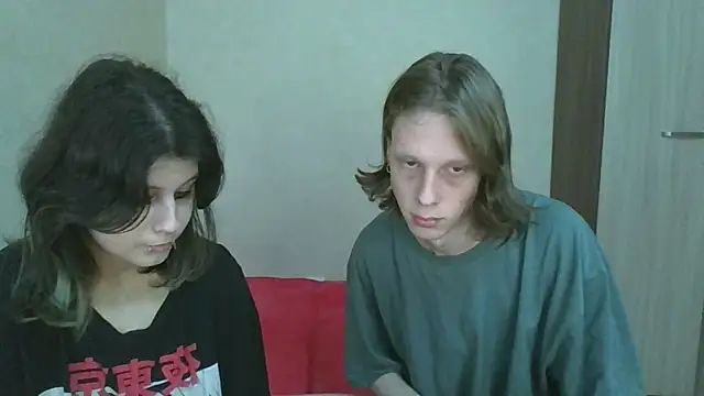 Snapshot of Crystal_Love_Porn chatting on October 2, 11:24 am Crystal Love Porn online show from October 2, 11:24 am