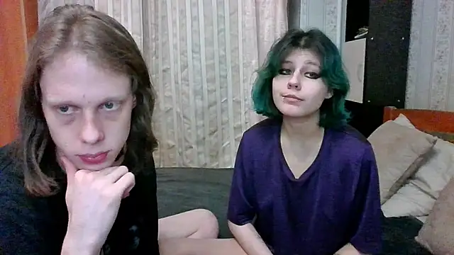 Snapshot of Crystal_Love_Porn chatting on March 2, 4:47 pm Crystal Love Porn online show from March 2, 4:47 pm
