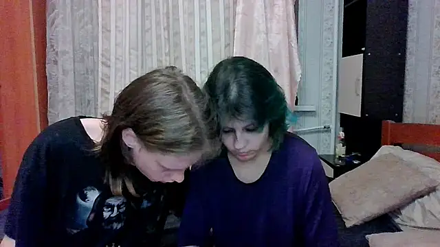 Snapshot of Crystal_Love_Porn chatting on February 28, 7:25 pm Crystal Love Porn online show from February 28, 7:25 pm