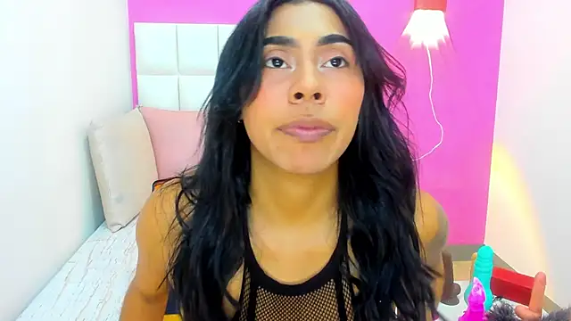 Snapshot of Veronika_horny69 chatting on March 4, 7:22 pm Veronika horny69 online show from March 4, 7:22 pm