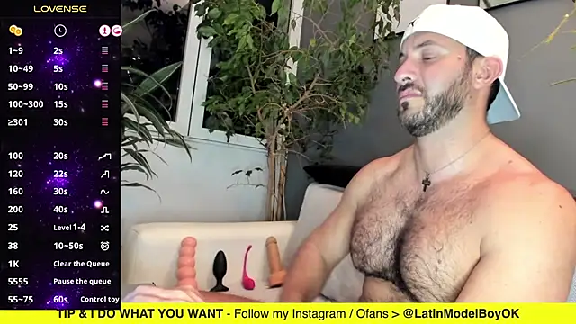 arielenbsas online show from March 16, 1:38 am