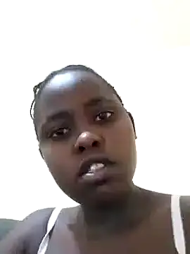 Snapshot of Sweetcecie01 chatting on March 8, 11:58 am Sweetcecie01 online show from March 8, 11:58 am