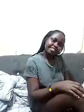 Snapshot of Sweetcecie01 chatting on October 7, 10:00 pm Sweetcecie01 online show from October 7, 10:00 pm