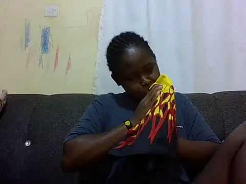 Sweetcecie01 online show from January 31, 8:40 pm