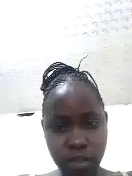 Snapshot of Sweetcecie01 chatting on February 27, 10:09 pm Sweetcecie01 online show from February 27, 10:09 pm