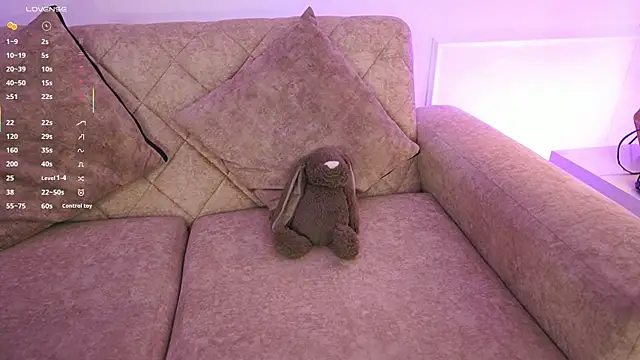 Anybuny online show from March 28, 1:23 pm