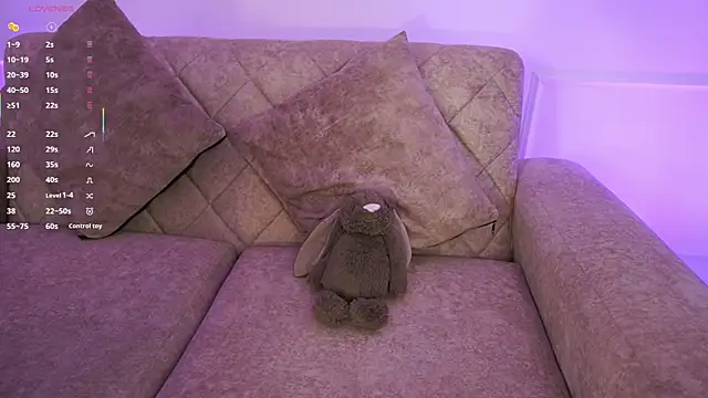 Anybuny online show from March 6, 1:50 pm