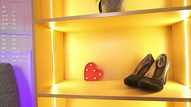 Anybuny online show from November 15, 11:58 am