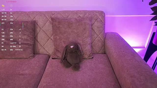 Anybuny online show from February 13, 1:00 pm