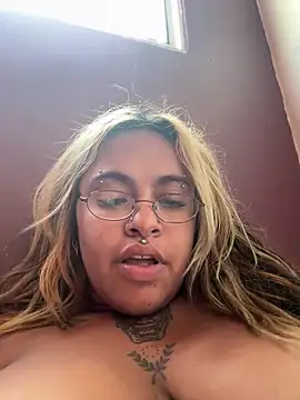 lolafairytail online show from April 3, 12:55 pm