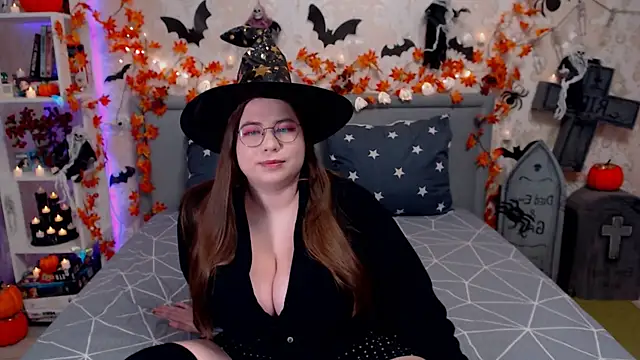 Snapshot of portgas_d_letty chatting on October 29, 9:47 pm portgas d letty online show from October 29, 9:47 pm
