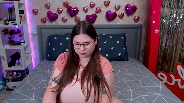 Snapshot of portgas_d_letty chatting on February 27, 12:33 am portgas d letty online show from February 27, 12:33 am