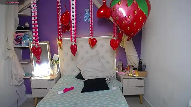 Ingrid Casas online show from February 27, 12:14 am