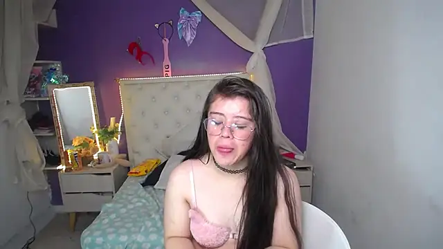 Ingrid Casas online show from February 12, 2:03 am