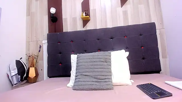 Anastasiapriest online show from April 13, 11:47 am