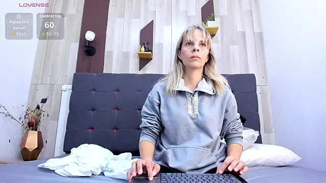 Anastasiapriest online show from March 24, 11:43 am