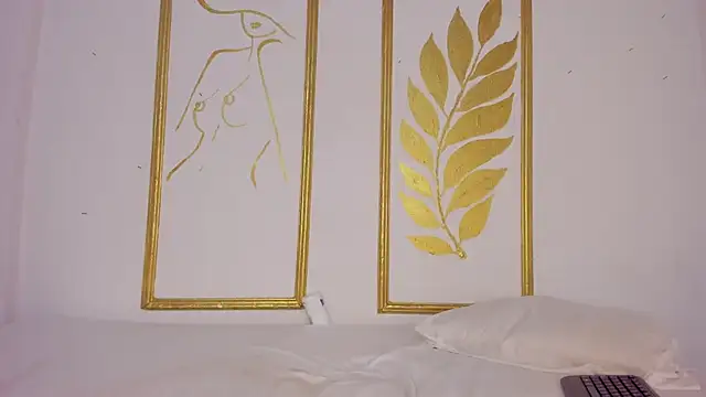 Juliette  3 online show from December 5, 12:26 pm