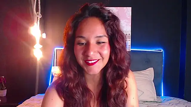 Snapshot of PoisonIvy15_ chatting on January 5, 1:45 am PoisonIvy15 online show from January 5, 1:45 am