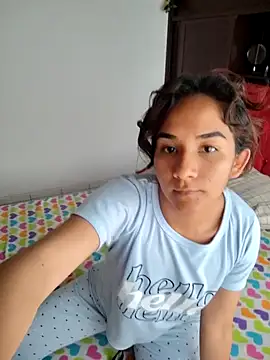 Snapshot of PoisonIvy15_ chatting on February 20, 4:58 pm PoisonIvy15 online show from February 20, 4:58 pm
