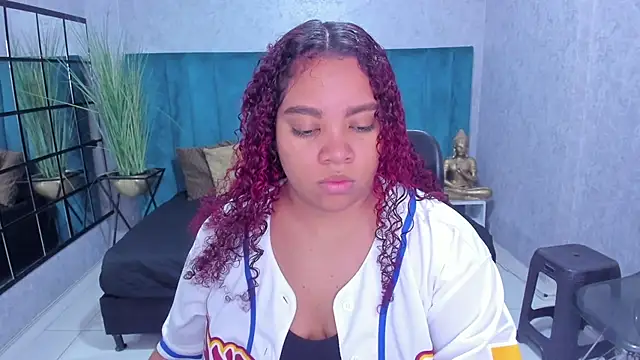 Snapshot of AngelaCoffee chatting on July 18, 3:37 am AngelaCoffee online show from July 18, 3:37 am