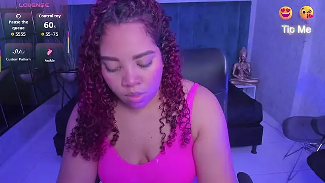 Snapshot of AngelaCoffee chatting on July 15, 2:18 am AngelaCoffee online show from July 15, 2:18 am