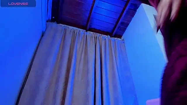 AngelaCoffee online show from October 21, 3:06 am