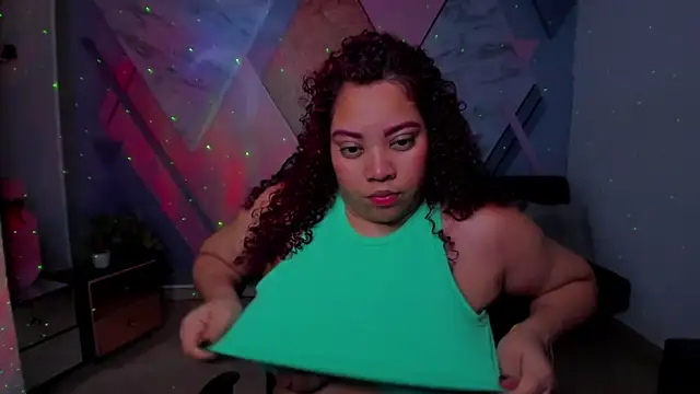 AngelaCoffee online show from December 4, 3:16 am