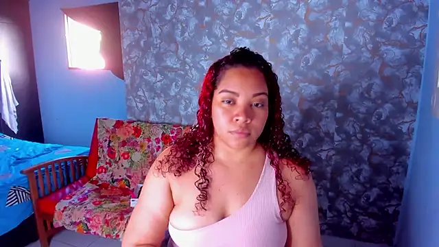 Snapshot of AngelaCoffee chatting on December 22, 9:37 pm AngelaCoffee online show from December 22, 9:37 pm