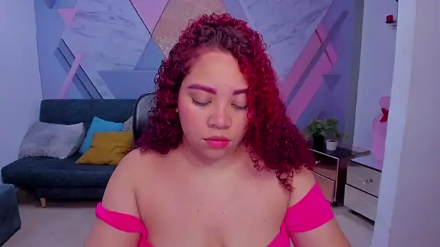 AngelaCoffee online show from November 28, 3:39 am