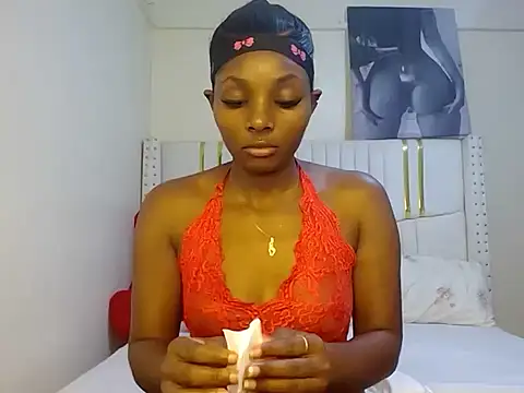 Snapshot of Tamia_love200 chatting on July 8, 12:35 am Tamia love200 online show from July 8, 12:35 am