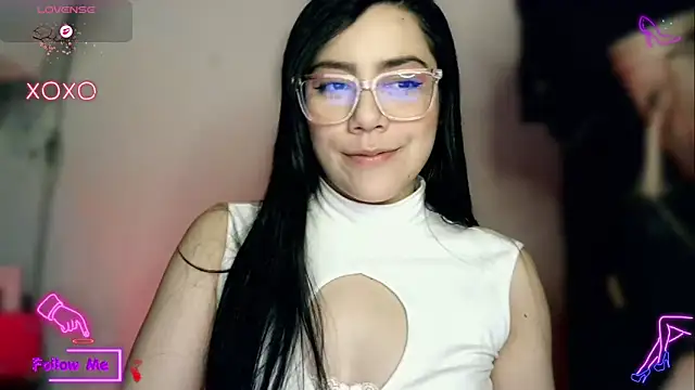 LauGrayJ online show from November 5, 2:25 am