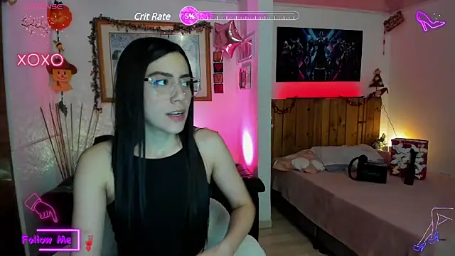 LauGrayJ online show from March 2, 11:28 pm