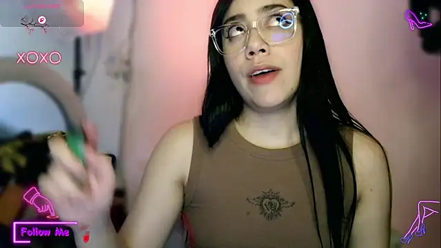 LauGrayJ online show from November 7, 9:19 pm