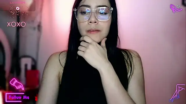 LauGrayJ online show from November 23, 5:28 am