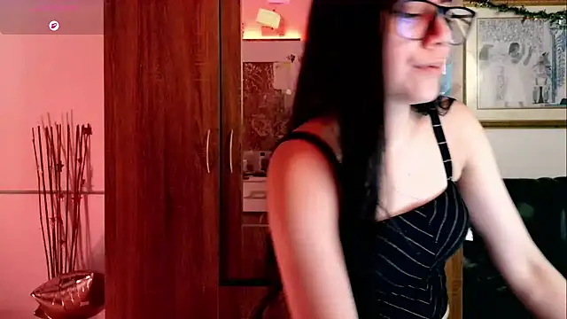 LauGrayJ online show from January 18, 11:52 pm