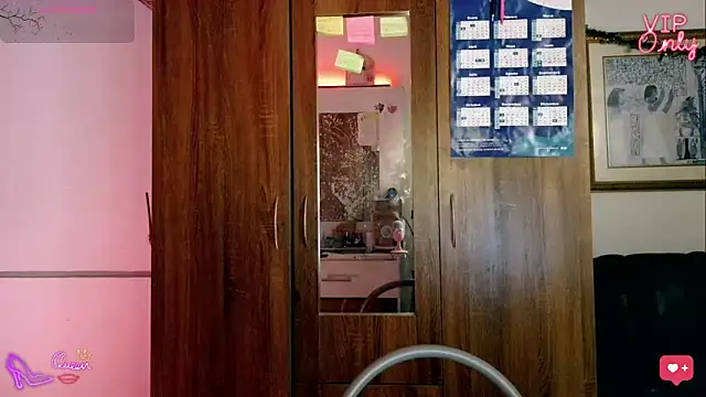 LauGrayJ online show from February 20, 12:07 am