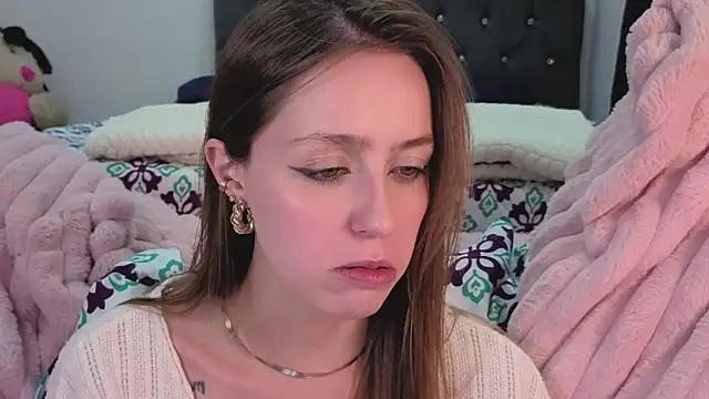 Snapshot of SofiaGc chatting on February 12, 4:01 am SofiaGc online show from February 12, 4:01 am