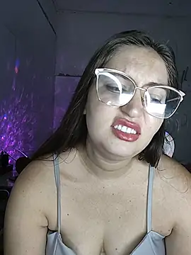 dani123unica online show from November 2, 11:15 am