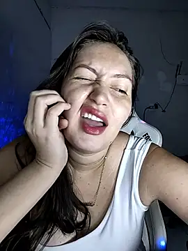 dani123unica online show from January 12, 10:33 am