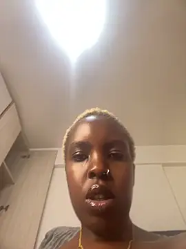 sexxyykittyy online show from February 1, 4:33 am