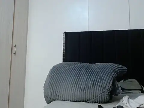 sexxyykittyy online show from March 5, 4:20 am