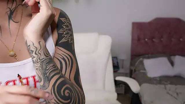 thin princess online show from October 19, 2:14 am