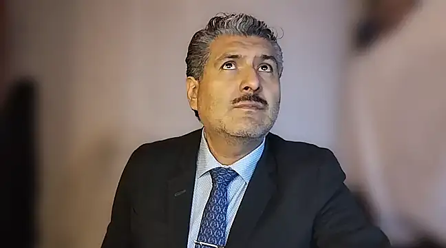 Snapshot of BushBator chatting on February 26, 8:06 am BushBator online show from February 26, 8:06 am