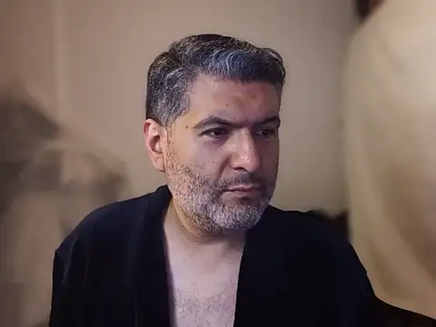 Snapshot of BushBator chatting on January 16, 6:56 am BushBator online show from January 16, 6:56 am