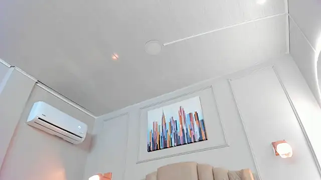 Snapshot of bigboobsnaughty1 chatting on February 20, 10:17 am bigboobsnaughty1 online show from February 20, 10:17 am