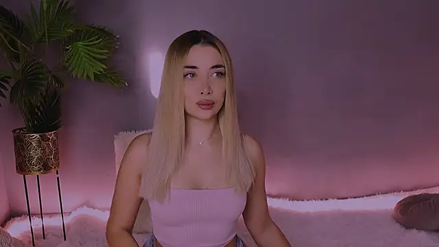 Jessielle online show from January 12, 7:48 am