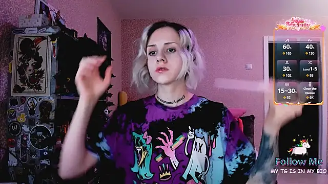 NaniMoore online show from January 17, 9:07 pm