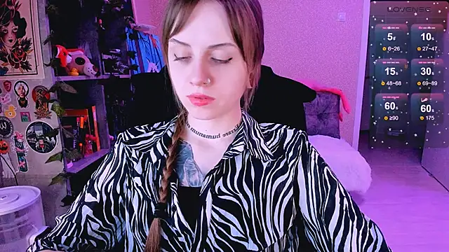 NaniMoore online show from February 13, 8:03 pm