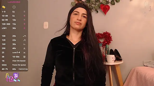 Thayssa ross online show from March 11, 2:55 pm